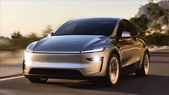 2025 Tesla Model Y Long Range AWD (Juniper)